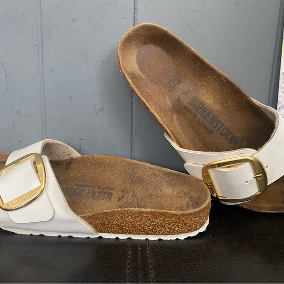 Birkenstock MADRID With Gold BIG BUCKLE Sandal in White Sz 37/6 Women’s - Picture 2 of 10